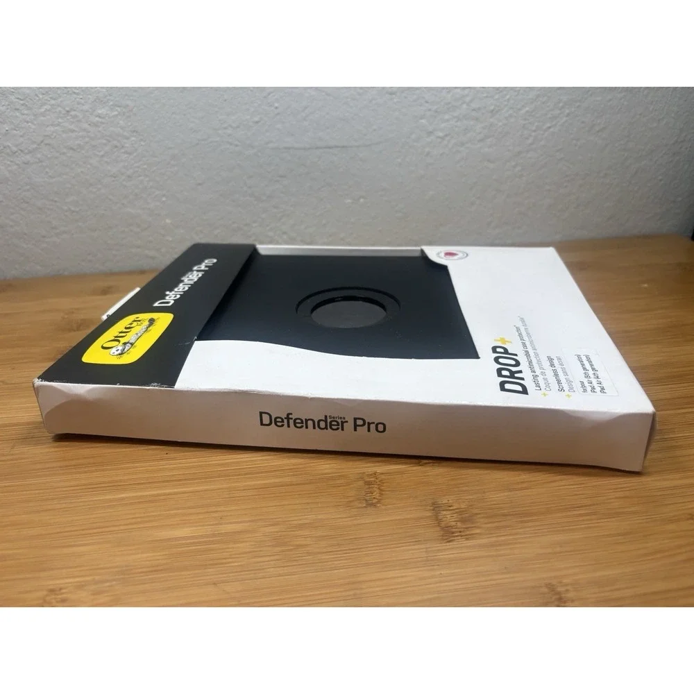 OtterBox Defender Pro Case Stand Apple iPad Air 5th & 4th‎ Gen Black